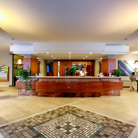 Grand Hotel President-2